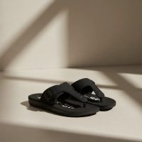Mix-Star Men’s Premium Buckle-Strap Flip-Flops (2)