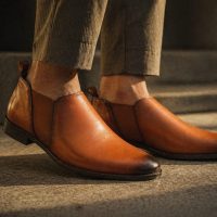 Men’s Slip-On Chelsea Boots.