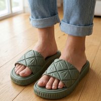 Casual Wide Single Strap Slippers .
