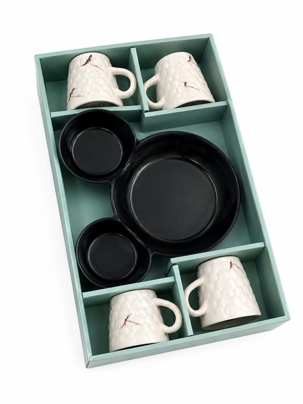 Mickey Mouse Shaped Platter and Mug Combo Set Mickey Mouse Shaped Platter and Mug Combo Set