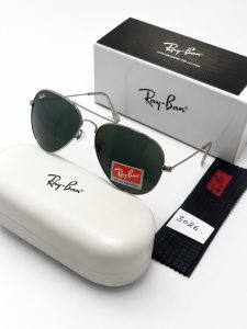 Ray-Ban Aviator Sunglasses