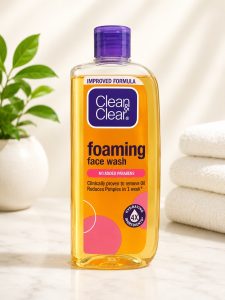 Clean & Clear Foaming Face Wash NARP458