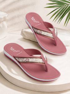 Walkaroo Women's Comfort Flip Flops NARK565