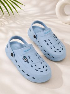 Walkaroo Hybrid Clogs NARK571